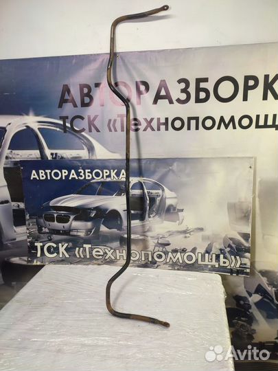 Задний стабилизатор Hyundai Elantra