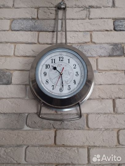 Часы настенные