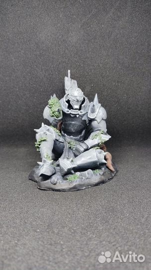 Фигурка Альфонса из 