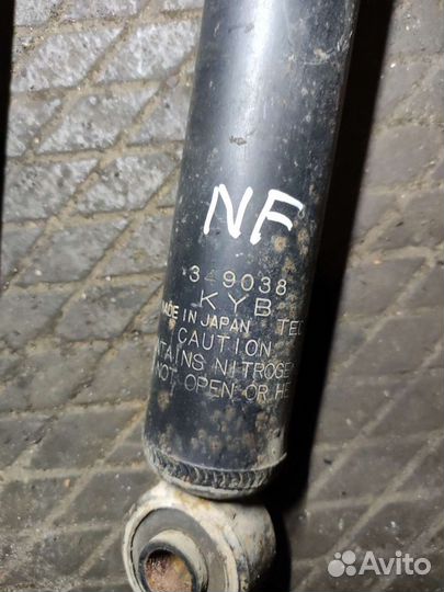 Задние амортизаторы Hyundai Sonata NF KYB