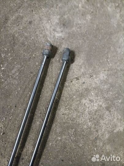 Газ лифт капота toyota camry v50