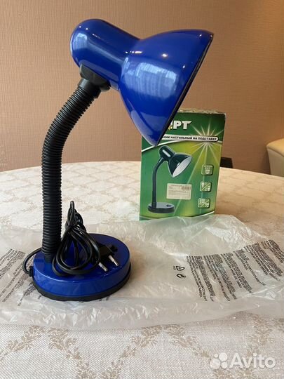 Лампа настольная