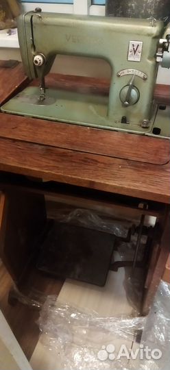 Швейная машинка veritas