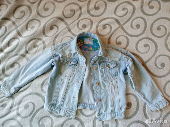 Джинсовая куртка для девочки