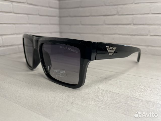 Солнцезащитные очки мужские armani