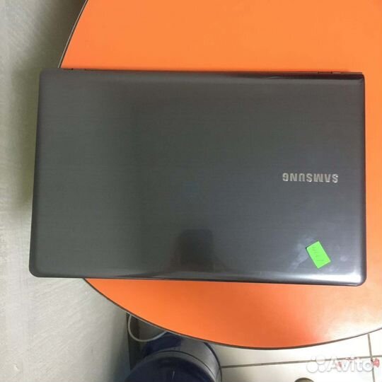 Ноутбук - samsung NP350V5C- 6XZ