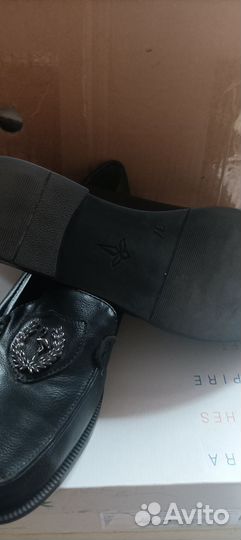 Туфли девочковые и мальчиковые