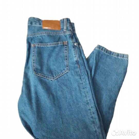 Джинсы Bershka