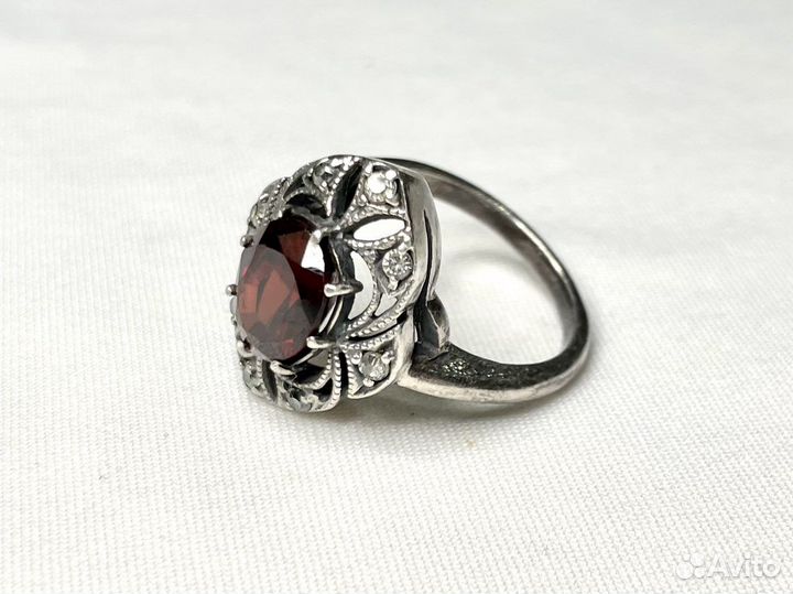 Серебряное кольцо с гранатом СССР