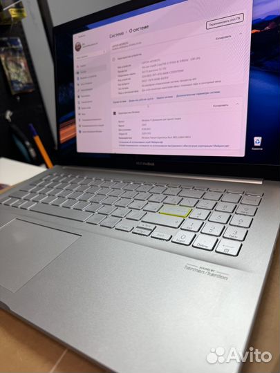 Ноутбук Asus K513E