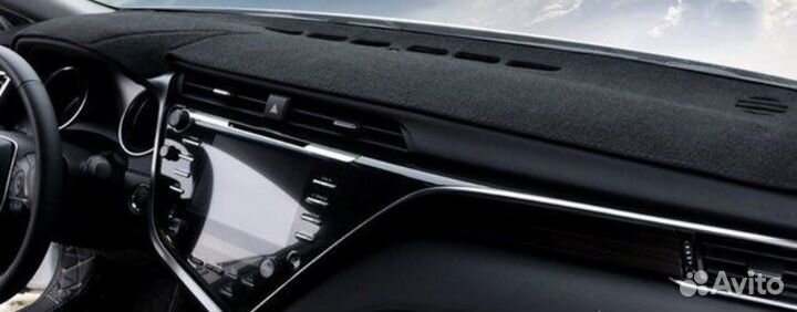 Коврик на панель камри 70