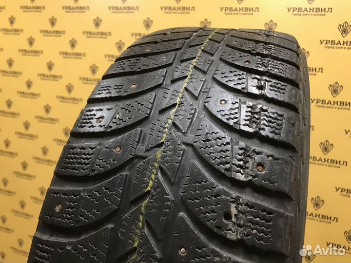 Bridgestone Ice Cruiser 5000 215/60 R16 95T