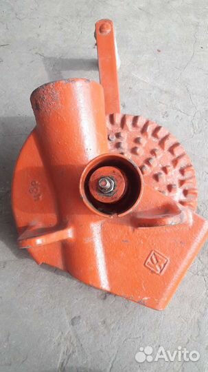 Зерно дробилка