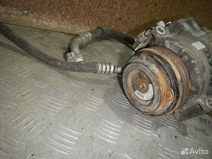 Компрессор кондиционера BMW 7-Series