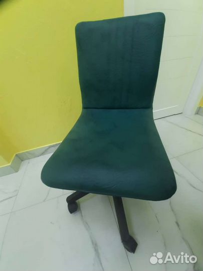 Стулья, 6 шт. на колёсиках