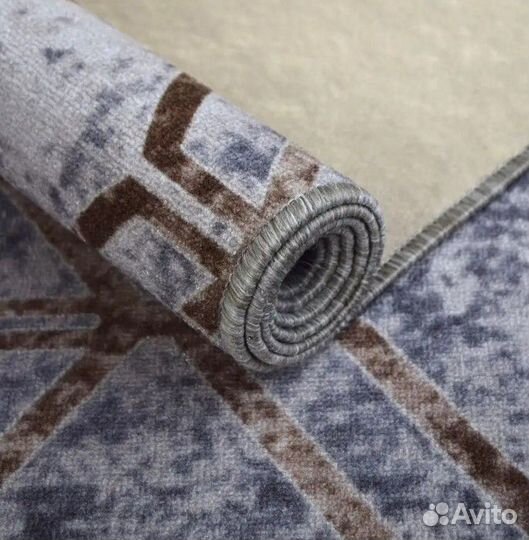 Ковер новый