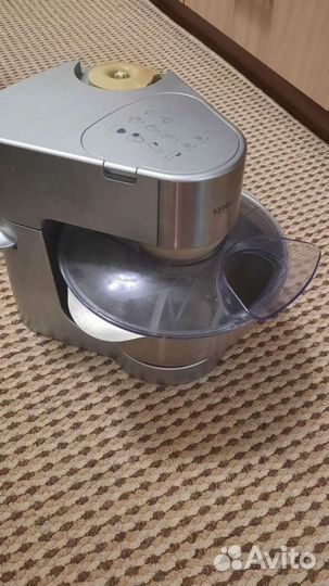 Кухонный комбайн Kenwood KM266