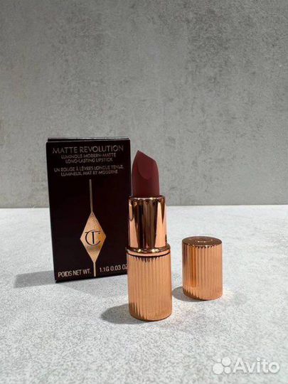 Помада в мини размере Charlotte tilbury