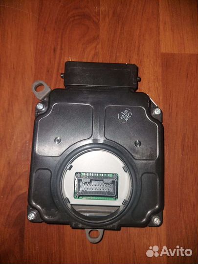 Блок управления правой фары Тойота Камри V70