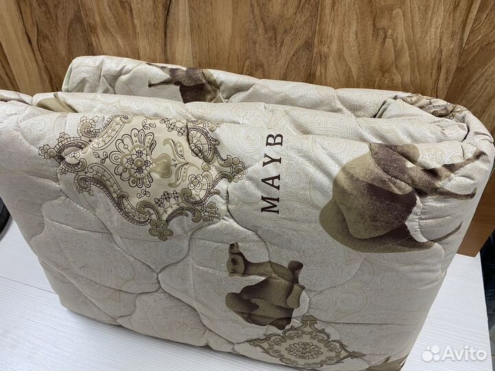 Одеяло из верблюжьей шерсти 1,5-ка (300гр/кв.м)