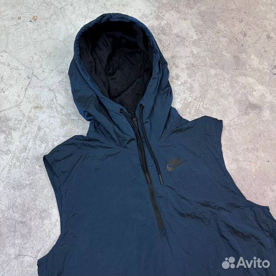 Жилет женский Nike Tech для тренировок М