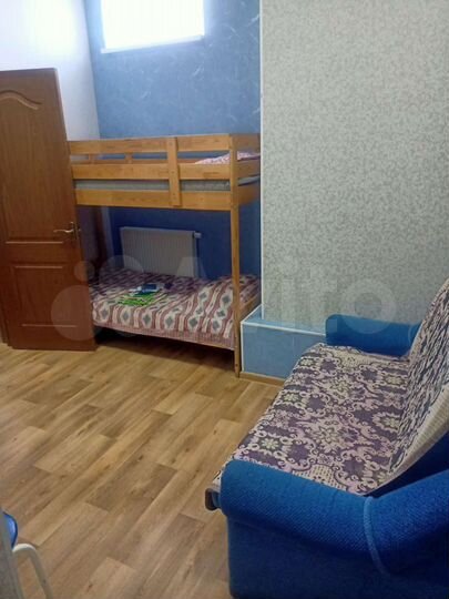 Комната 14 м² в 3-к., 1/2 эт.