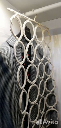 Комплимент IKEA вешалка