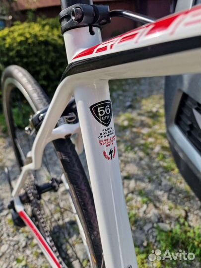 Карбоновый шоссейный endurance specialized roubaix