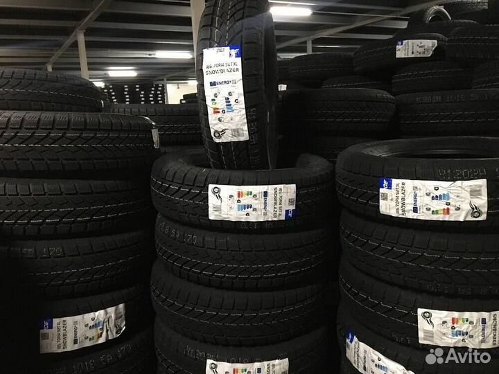 Windforce Snowblazer 185/70 R14 92T