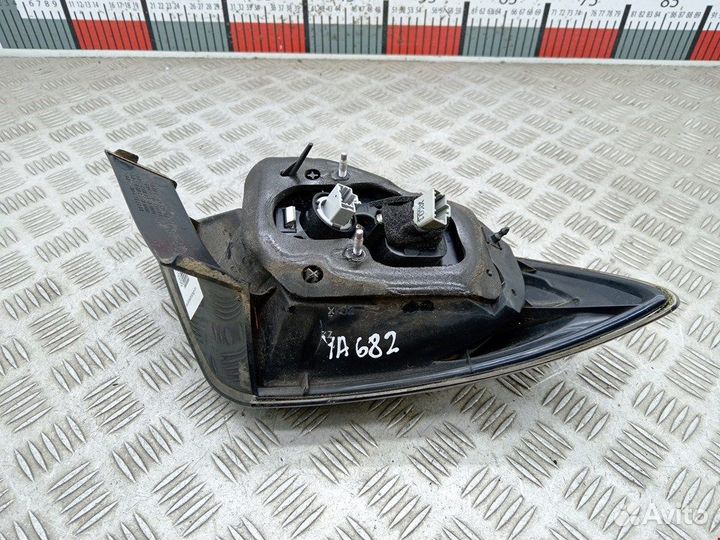 Фонарь задний для Mazda 3 BK BP4S51150E