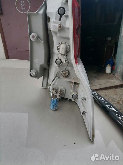 Фара задняя левая LCP150