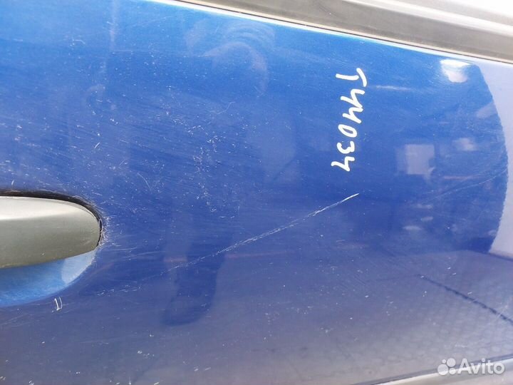 Дверь правая передняя Mitsubishi Colt, 2008