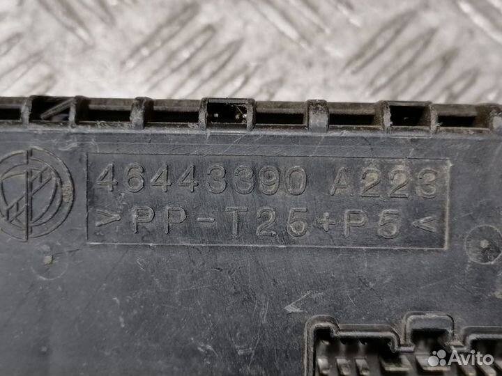 Блок предохранителей моторный Fiat Marea 1996-2002