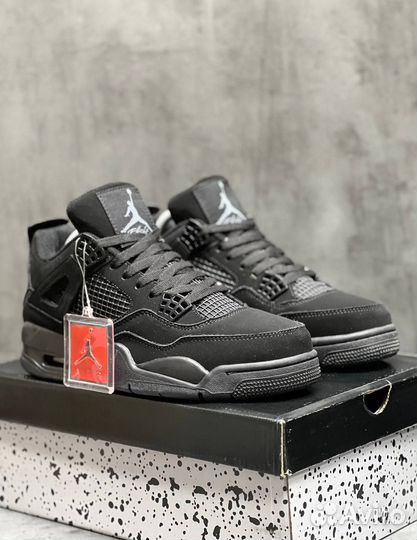 Nike Air Jordan 4