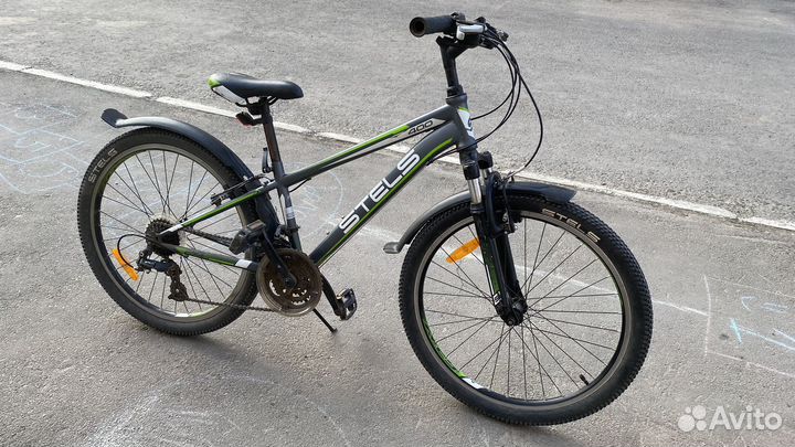 Велосипед бу stels navigator 400