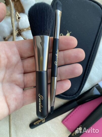 Кисти Guerlain набор новый оригинал
