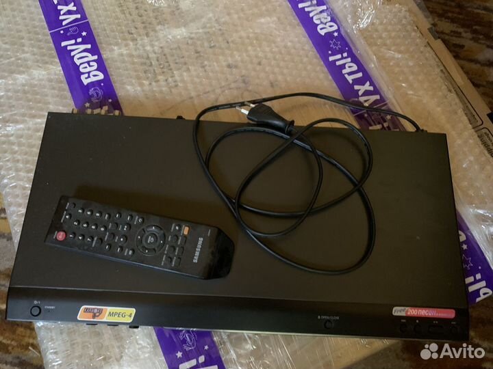 DVD -плеер Samsung с функцией караоке