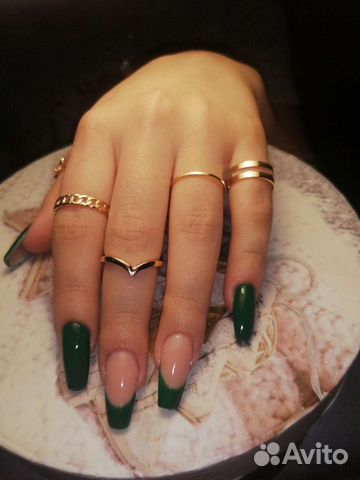 Маникюр педикюр