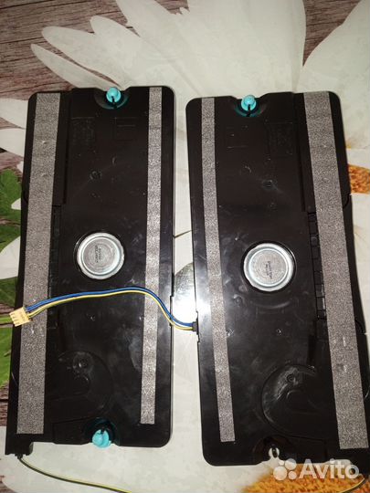 Динамики пара UE55BU8000U Samsung оригинал