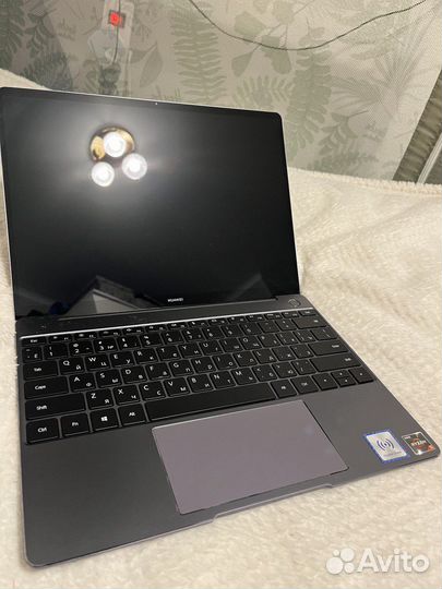 Ноутбука huawei MateBook 13