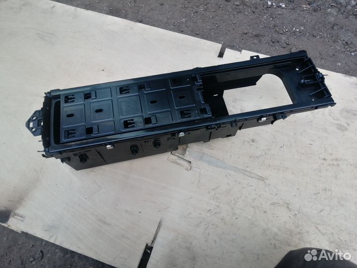 Подстаканник Range Rover Sport 2 L494 рест