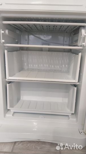 Холодильник бу индезит