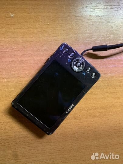 Компактный фотоаппарат canon