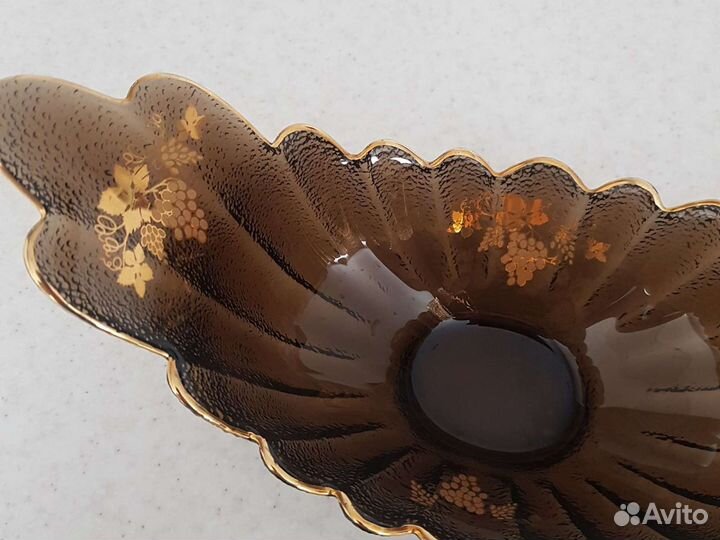 Конфетница Салатник Ладья цветное стекло