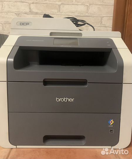 Цветное лазерное мфу brother DCP-9020CDW