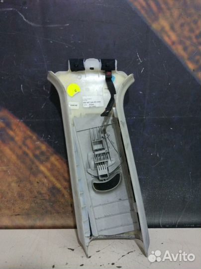 Обшивка салона правая Audi Allroad C5 BES 2002