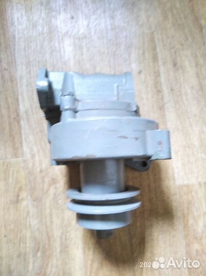 Насос водяной ямз 236-1307010