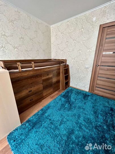 Кровать детская с письменным столом