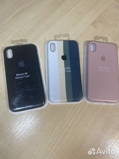 Чехол на iPhone 13