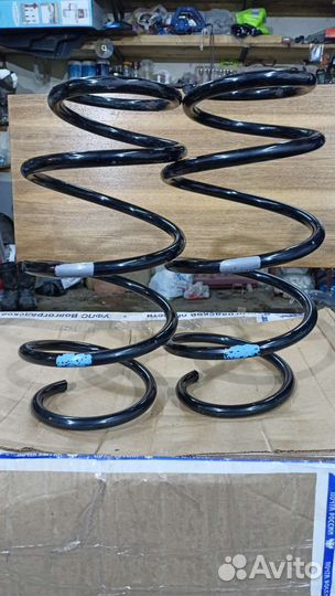 Пружины передние оригинал camry 50-55